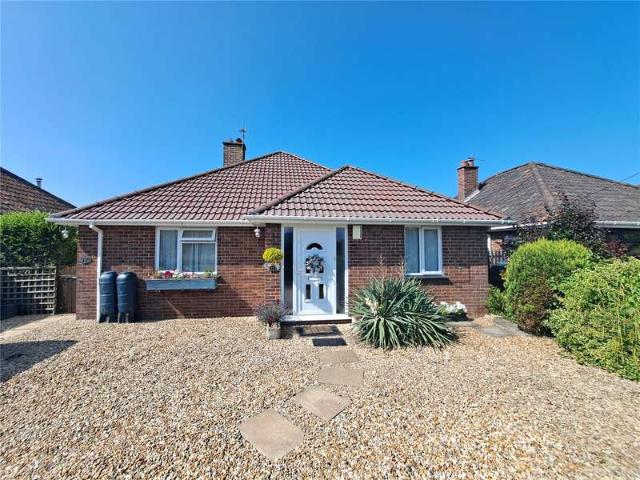 Bungalow for sale in West Huntspill, Highbridge