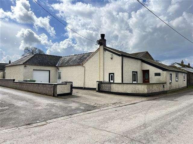 Bungalow for sale