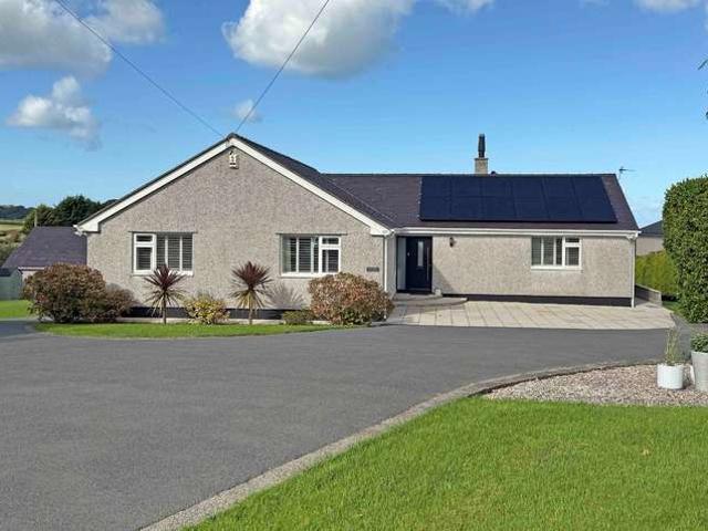 Bungalow for sale in Pentraeth, Wales