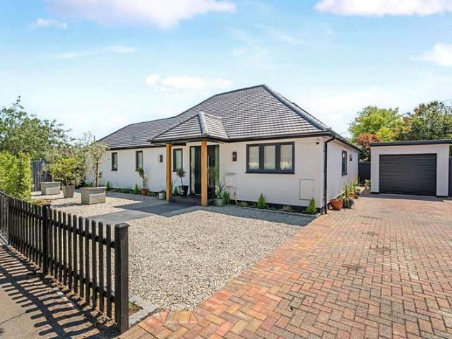 Bungalow for sale in Westfield, Woking