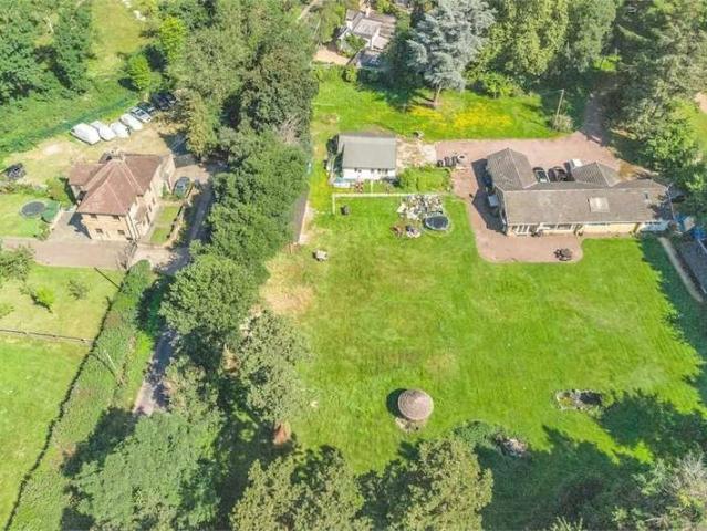 Bungalow for sale in Iver, Iver Heath