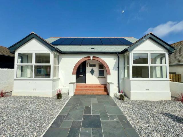 Bungalow for sale in Port Gaverne
