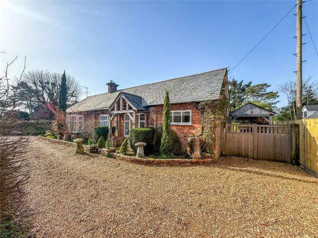 Bungalow for sale in Jumpers Corner, Christchurch