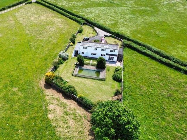 Bungalow for sale in Porthcawl, Nottage
