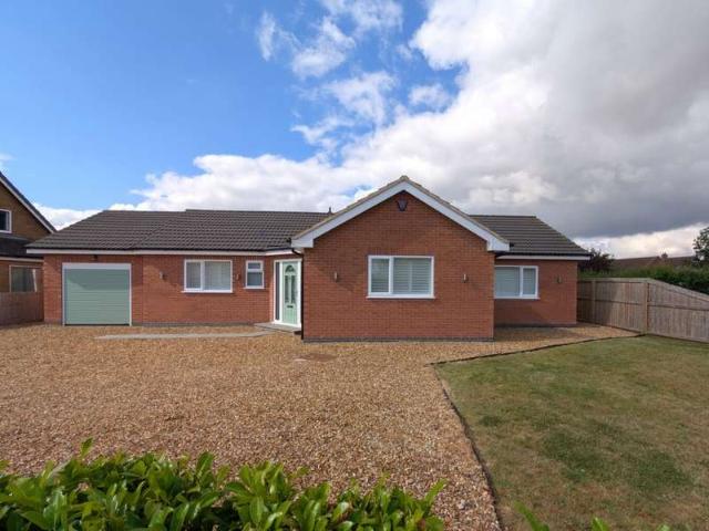 Bungalow for sale in Barholm, Lincolnshire