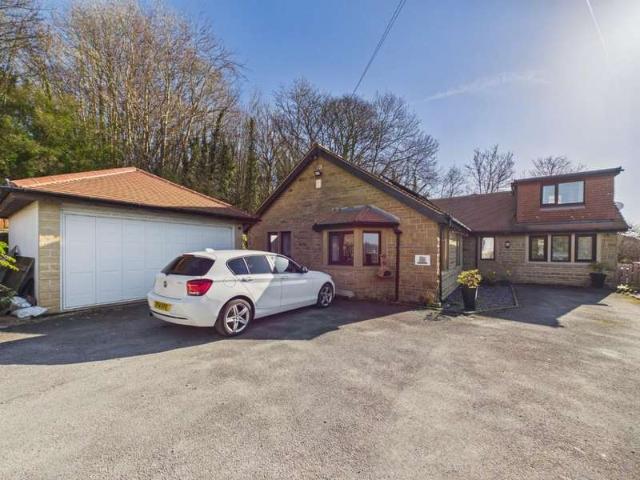 Bungalow for sale in Riddlesden, West Yorkshire