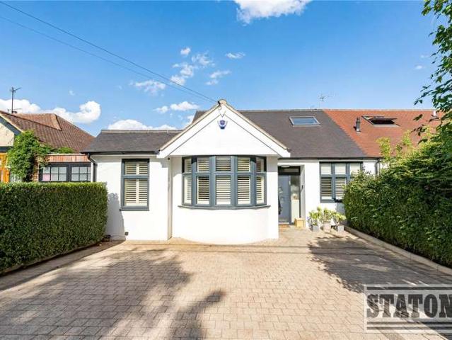 Bungalow for sale in London Borough of Barnet, Greater London