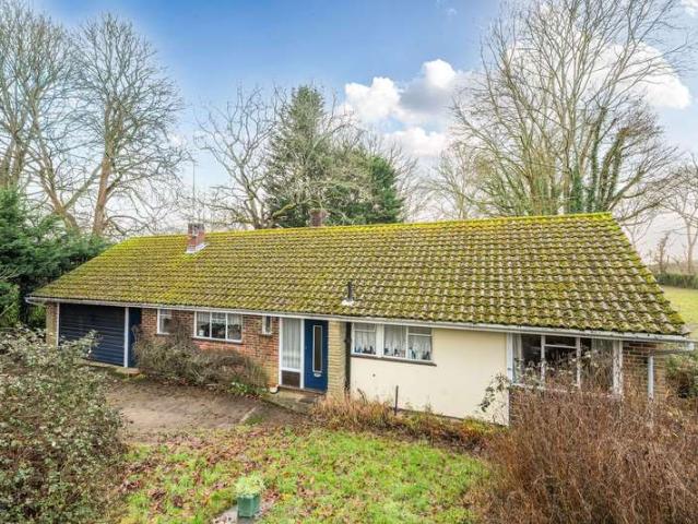Bungalow for sale in Hillview, Surrey