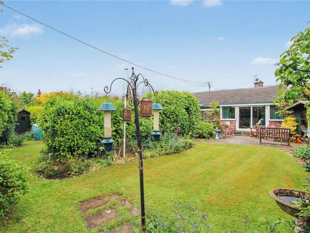 Bungalow for sale in Framingham Earl, South Norfolk