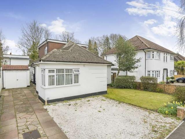 Bungalow for sale in Pinner, Greater London