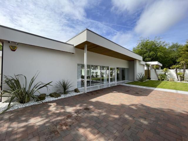 Farm for rent in Formby