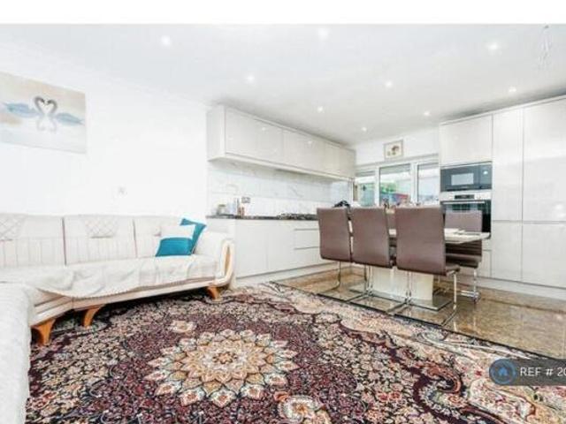 House for rent in Bedford