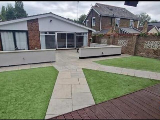 Bungalow for rent in Monks Orchard, Kent