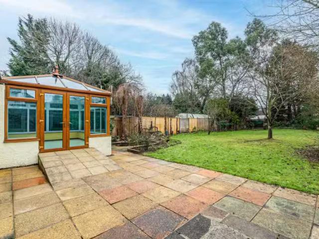 House for rent in Five Acres, Hertfordshire