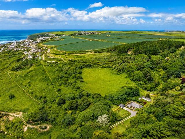 Bungalow for sale in Mawgan-in-Pydar, Mawgan Porth