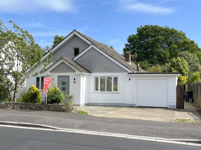 Bungalow for sale in Highcliffe
