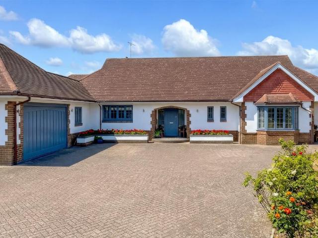 Bungalow for sale in Clapham, West Sussex