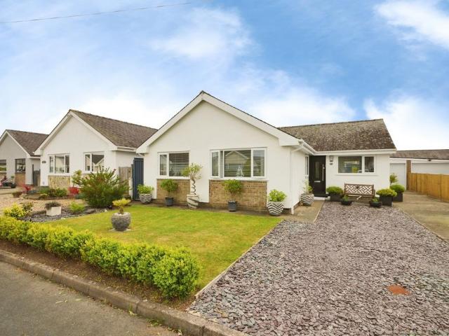 Bungalow for sale in Porthmadog, Morfa Bychan