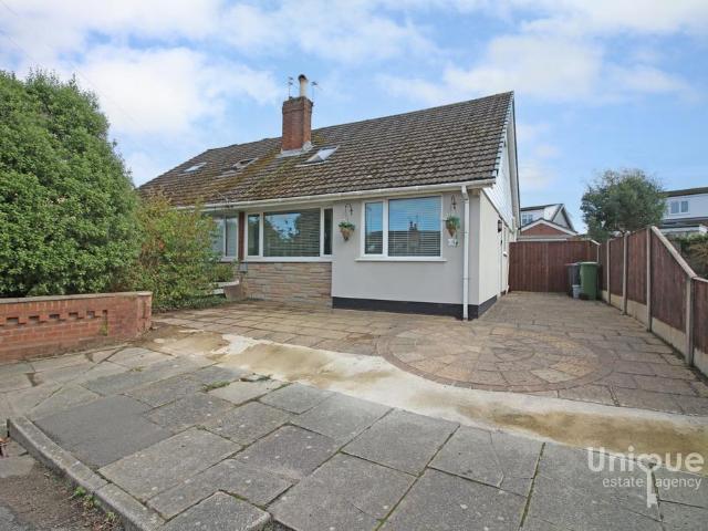Bungalow for sale in Little Thornton, Wyre
