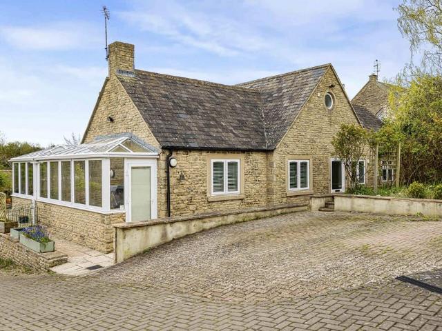 Bungalow for sale in Malmesbury, Wiltshire