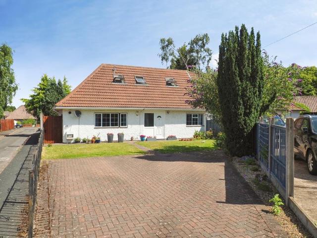 Bungalow for sale in Wollaton Park, Haddon