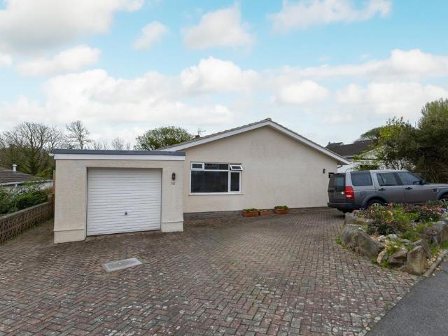 Bungalow for sale