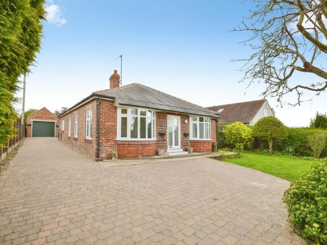 Bungalow for sale in Hutton Rudby, North Yorkshire