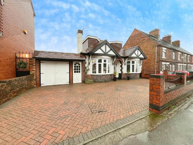 Bungalow for sale in Egginton, East Midlands