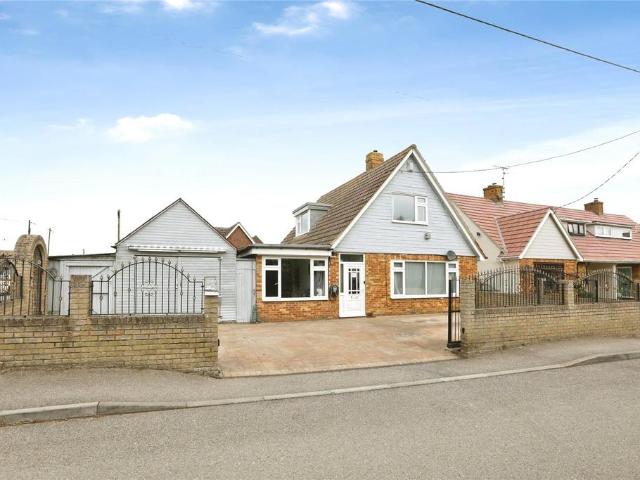 Bungalow for sale in Minster-on-Sea, Oad Street
