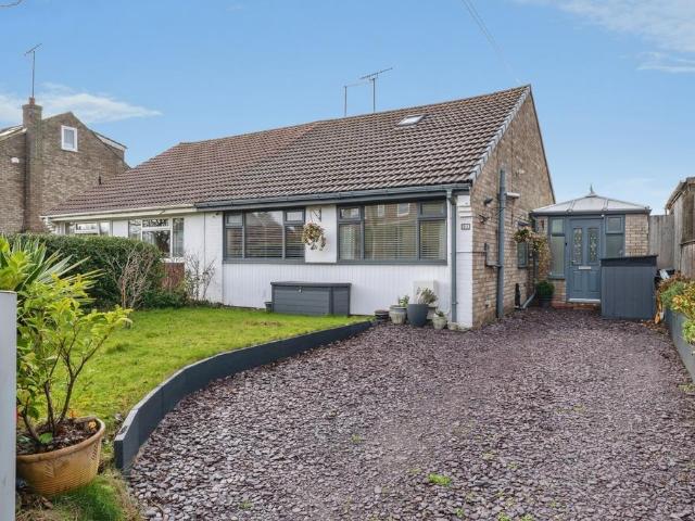 Bungalow for sale in Little Neston, West Vale