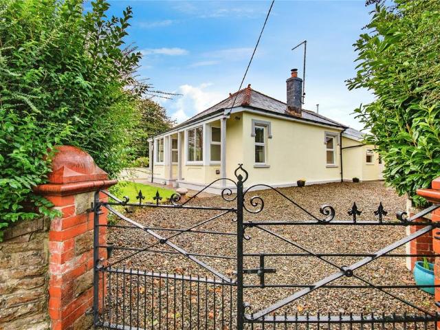 Bungalow for sale in Synod Inn, Wales