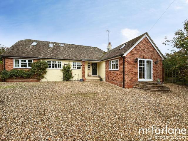 Bungalow for sale in Broad Hinton