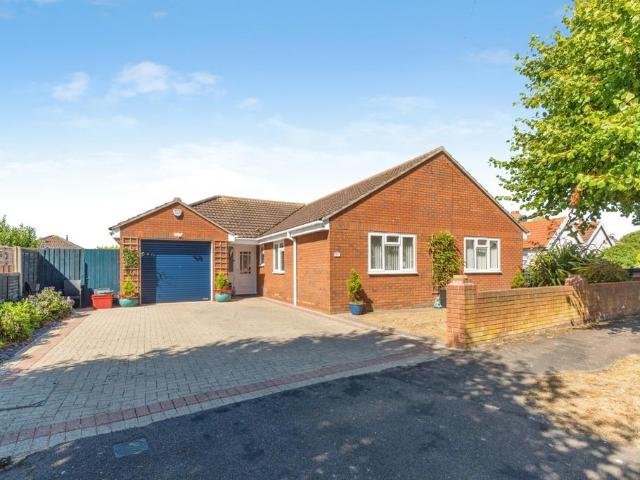 Bungalow for sale in Dale Hill, Essex