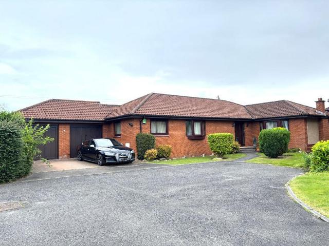 Bungalow for sale in Cairneyhill, Scotland