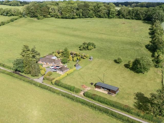 Bungalow for sale in Fisher's Pond, Hampshire