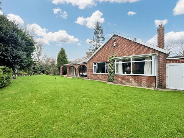 Bungalow for sale in Burnside, Tyne And Wear