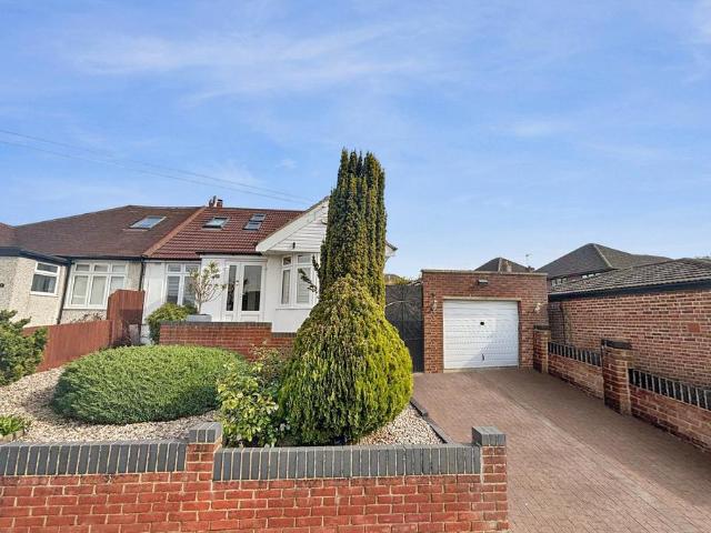 Bungalow for sale in Albany Park, Greater London