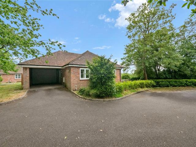 Bungalow for sale in Greater London