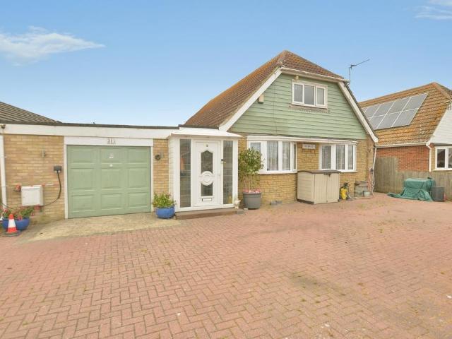 Bungalow for sale in Folkestone, Kent