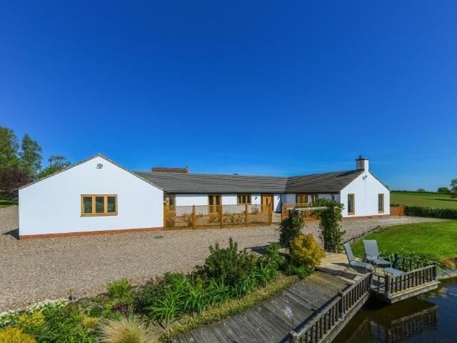 Bungalow for sale in Gedling, East Midlands
