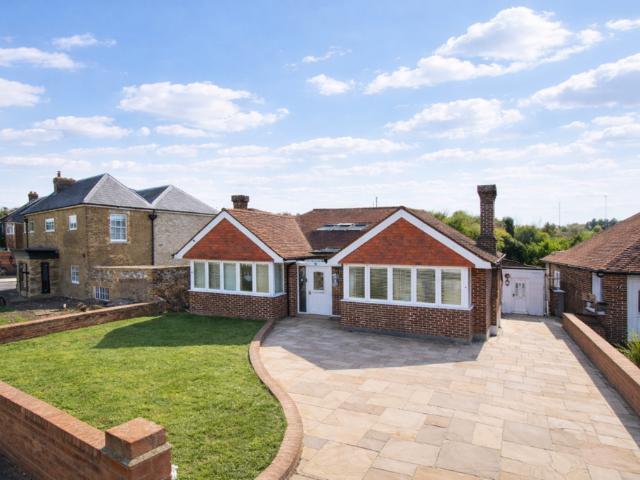 Bungalow for sale in Acol, Kent