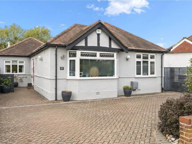 Bungalow for sale in Berrylands, Greater London