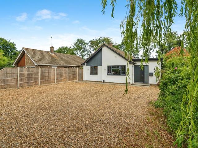 Bungalow for sale in Coltishall, Broadland