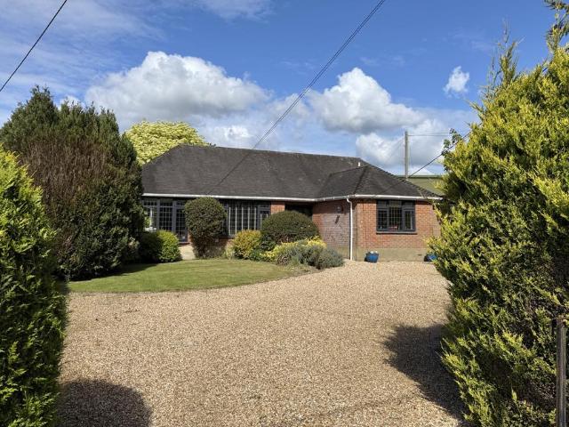 Bungalow for sale in Ashurst Bridge, Hampshire