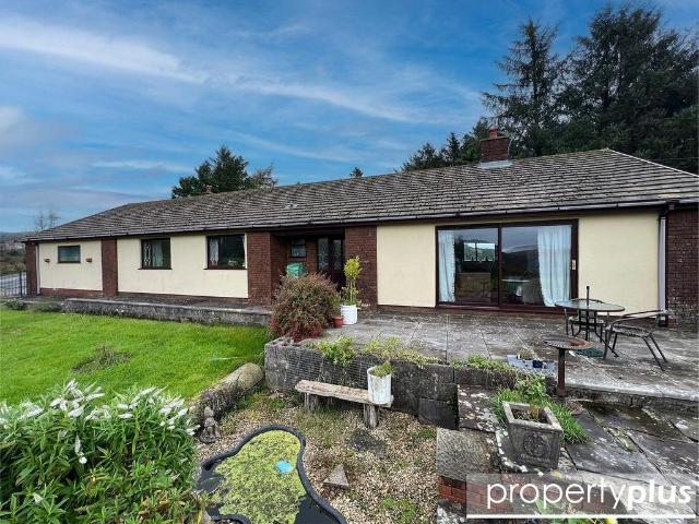 Bungalow for sale in Gilfach Goch, Hendreforgan