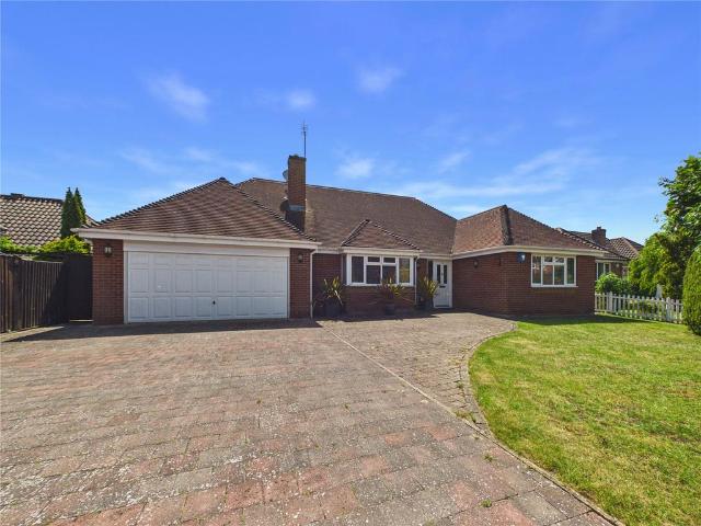 Bungalow for sale in Fordham Heath, Essex