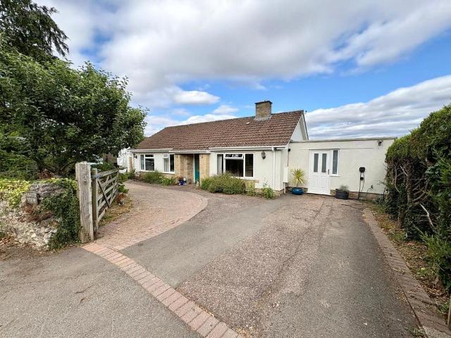 Bungalow for sale in Budlake, Devon