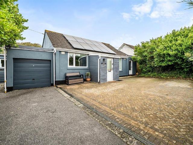 Bungalow for sale in Porthtowan, Cornwall