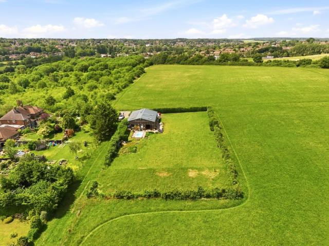 Bungalow for sale in Five Acres, Hertfordshire
