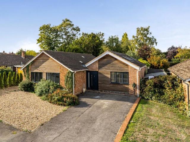 Bungalow for sale in Henley-on-Thames, South Oxfordshire
